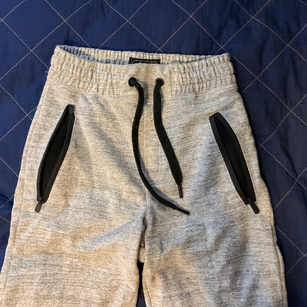 Champs Sports Gear - cotton shorts (gray)